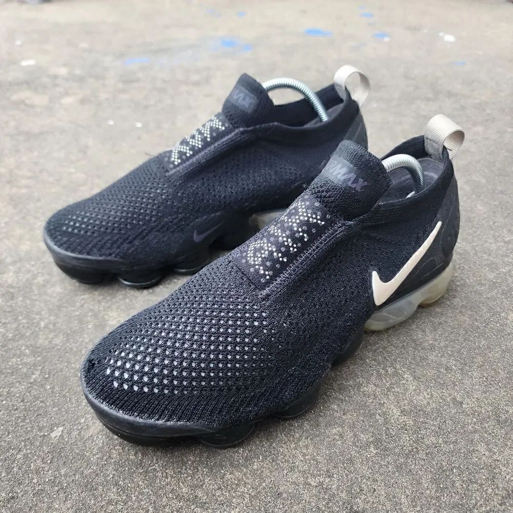 Nike VaporMax Moc 2 - Womens Running Shoes - SIZE 8